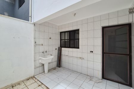 Casa à venda com 105m², 2 quartos e 1 vagaÁrea de Serviço