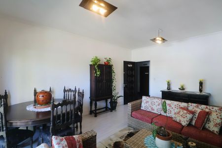 Sala de apartamento para alugar com 4 quartos, 110m² em Balneario Cidade Atlantica, Guarujá