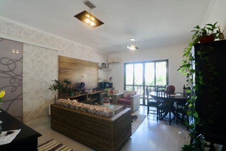 Sala de apartamento para alugar com 4 quartos, 110m² em Balneario Cidade Atlantica, Guarujá