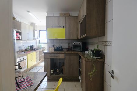 Apartamento para alugar com 110m², 4 quartos e 2 vagasCozinha