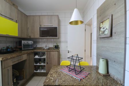 Apartamento para alugar com 110m², 4 quartos e 2 vagasCozinha