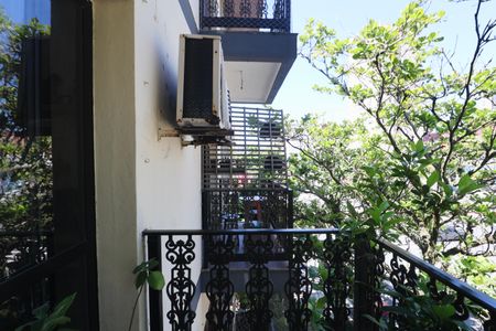 Varanda de apartamento para alugar com 4 quartos, 110m² em Balneario Cidade Atlantica, Guarujá