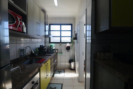 Apartamento para alugar com 110m², 4 quartos e 2 vagasCozinha