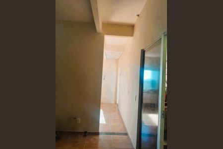 Apartamento para alugar com 80m², 2 quartos e 1 vagaCorredor