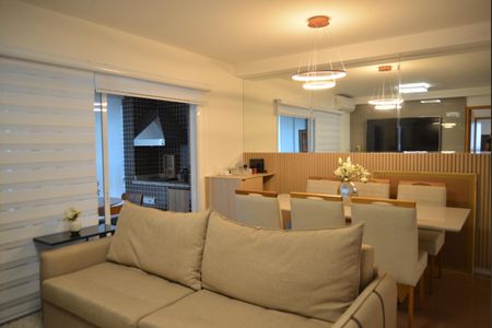 Apartamento à venda com 100m², 3 quartos e 2 vagasSala