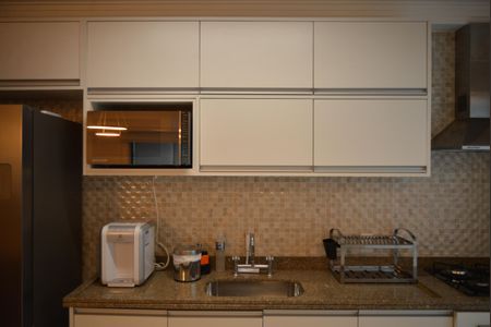 Apartamento à venda com 100m², 3 quartos e 2 vagasCozinha