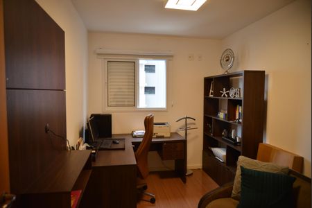 Apartamento à venda com 100m², 3 quartos e 2 vagasQuarto 1