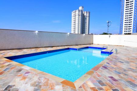 Apartamento à venda com 100m², 3 quartos e 2 vagasÁrea comum - Piscina