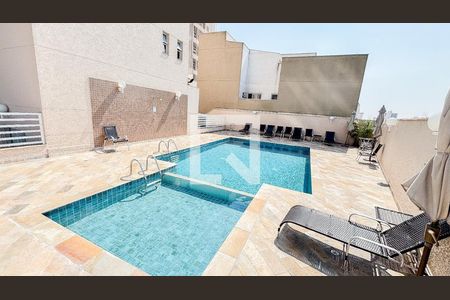 Apartamento à venda com 100m², 3 quartos e 2 vagasÁrea comum - Piscina