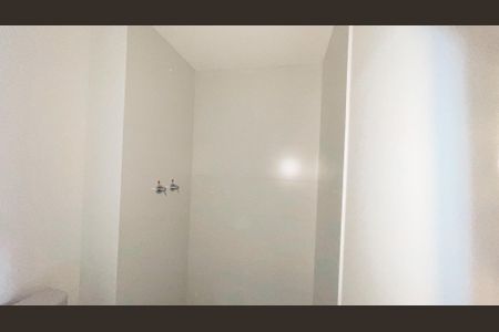 Apartamento à venda com 96m², 3 quartos e 1 vaga Apartamento à venda com 96m², 3 quartos e 1 vagaBanheiro