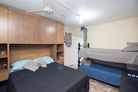 Casa à venda com 247m², 4 quartos e 6 vagas Casa à venda com 247m², 4 quartos e 6 vagasSuíte 2