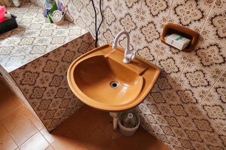 Casa à venda com 188m², 2 quartos e 2 vagasBanheiro 