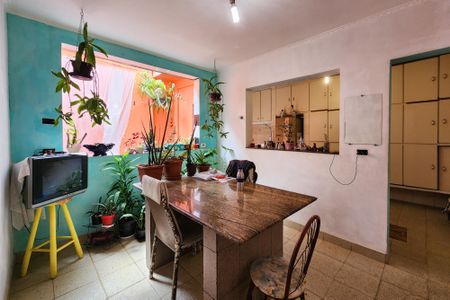 Casa à venda com 188m², 2 quartos e 2 vagasCopa