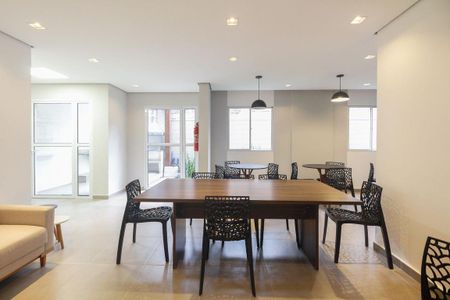 Apartamento para alugar com 28m², 1 quarto e sem vagaCondomínio - Salão de Festas 