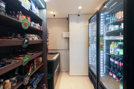 Apartamento para alugar com 28m², 1 quarto e sem vagaCondomínio - Mercado 