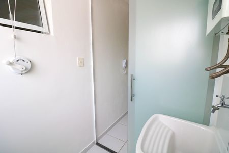 Apartamento para alugar com 60m², 2 quartos e 1 vagaÁrea de Serviço