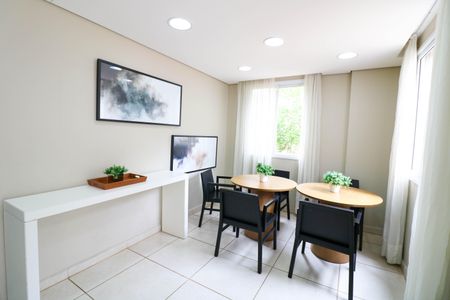 Apartamento para alugar com 60m², 2 quartos e 1 vagaÁrea comum