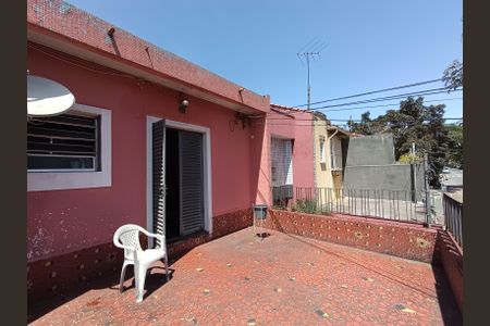 Casa à venda com 96m², 3 quartos e 1 vaga Casa à venda com 96m², 3 quartos e 1 vagaVaranda