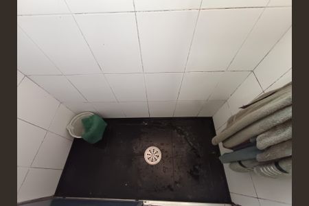 Casa à venda com 96m², 3 quartos e 1 vaga Casa à venda com 96m², 3 quartos e 1 vagaBanheiro