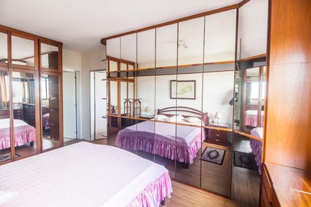 Apartamento à venda com 69m², 1 quarto e 1 vagaSuíte