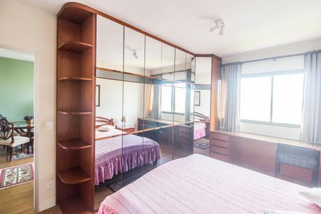 Apartamento à venda com 69m², 1 quarto e 1 vagaSuíte