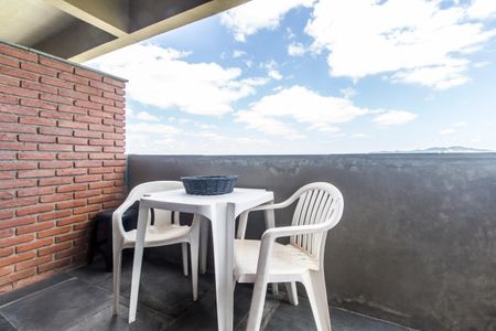 Varanda de apartamento à venda com 1 quarto, 69m² em Alphaville Industrial, Barueri