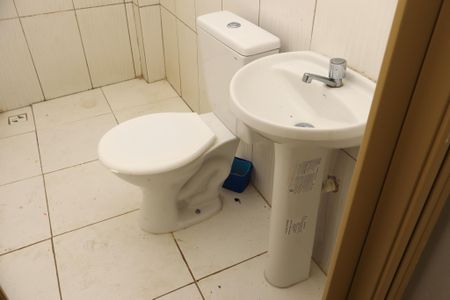 Casa para alugar com 50m², 2 quartos e sem vagaBanheiro