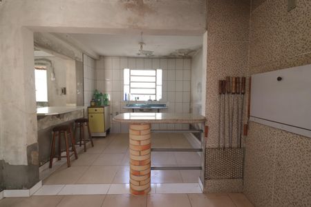 Casa à venda com 160m², 3 quartos e 2 vagasAndar subsolo