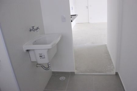 Apartamento à venda com 77m², 2 quartos e 1 vagaÁrea de serviço