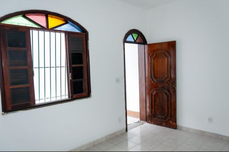 Sala de casa à venda com 1 quarto, 42m² em Olaria, Rio de Janeiro