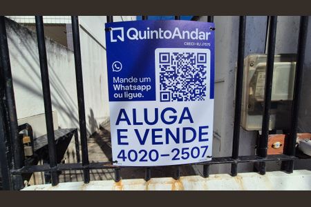 Casa à venda com 42m², 1 quarto e sem vaga Casa à venda com 42m², 1 quarto e sem vagaPlaquinha