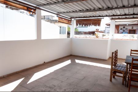 Casa à venda com 42m², 1 quarto e sem vagaTerraço
