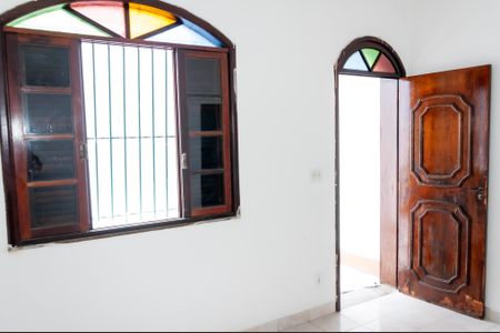 Casa à venda com 42m², 1 quarto e sem vagaSala