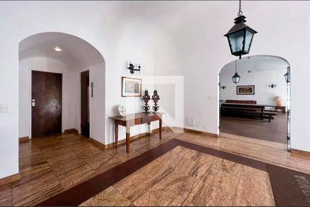 Apartamento para alugar com 125m², 2 quartos e 1 vagaHall