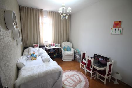 Apartamento à venda com 200m², 4 quartos e 2 vagasQuarto 2