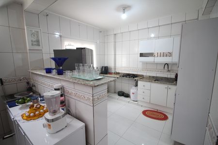 Apartamento à venda com 200m², 4 quartos e 2 vagasCozinha