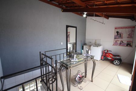Apartamento à venda com 200m², 4 quartos e 2 vagasÁrea de Serviço