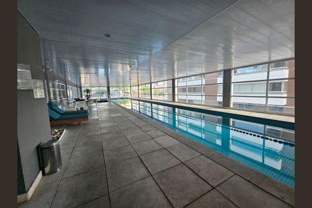 Apartamento para alugar com 75m², 2 quartos e 1 vagaÁrea comum - Piscina Coberta