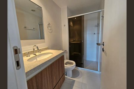 Apartamento para alugar com 75m², 2 quartos e 1 vagaBanheiro Social