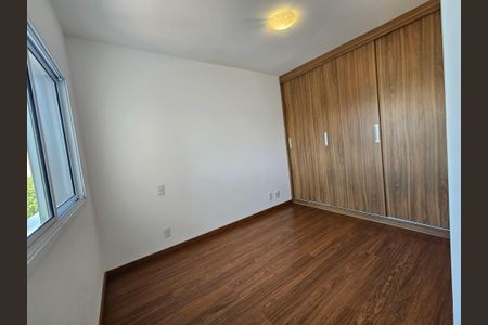 Apartamento para alugar com 75m², 2 quartos e 1 vagaSuíte