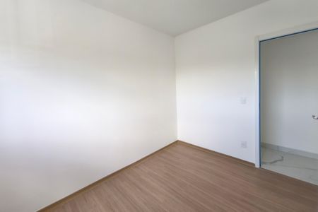 Apartamento à venda com 64m², 2 quartos e 1 vagaQuarto 2