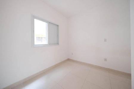 Quarto 2 de apartamento para alugar com 2 quartos, 38m² em Jardim Arize, São Paulo