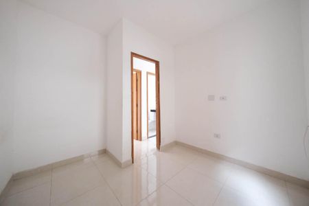 Quarto 2 de apartamento para alugar com 2 quartos, 38m² em Jardim Arize, São Paulo