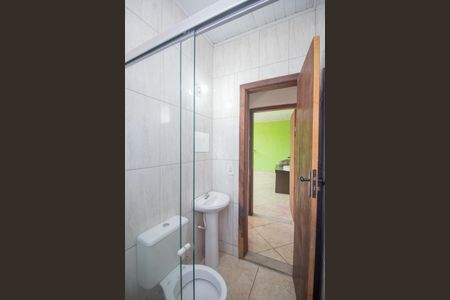 Apartamento para alugar com 80m², 2 quartos e sem vaga Apartamento para alugar com 80m², 2 quartos e sem vagaBanheiro Social