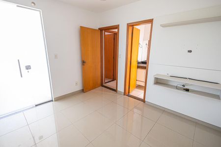 Apartamento para alugar com 190m², 4 quartos e 3 vagas Apartamento para alugar com 190m², 4 quartos e 3 vagasSuíte