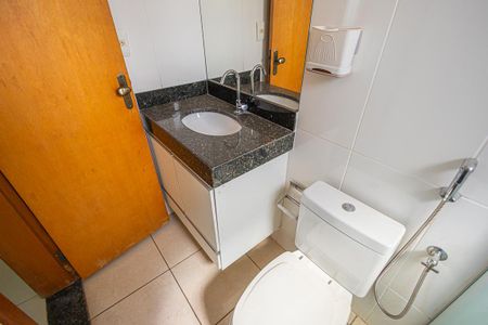 Apartamento para alugar com 190m², 4 quartos e 3 vagas Apartamento para alugar com 190m², 4 quartos e 3 vagasBanheiro da Suíte