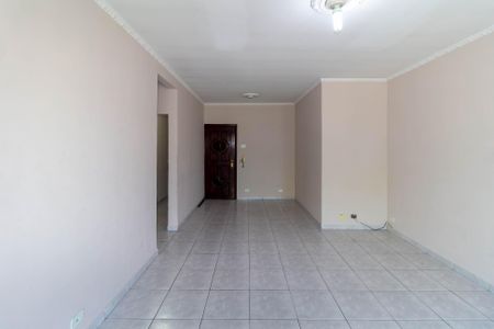 Sala de casa para alugar com 2 quartos, 180m² em Parque Sao Rafael, São Paulo