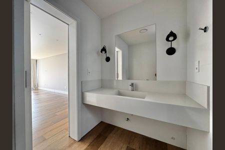 Casa de condomínio à venda com 300m², 3 quartos e 2 vagas Casa de condomínio à venda com 300m², 3 quartos e 2 vagasSuíte 2 - Banheiro