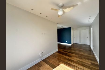 Suíte 1 de casa de condomínio para alugar com 3 quartos, 300m² em Jacarepaguá, Rio de Janeiro