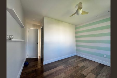 Casa de condomínio à venda com 300m², 3 quartos e 2 vagas Casa de condomínio à venda com 300m², 3 quartos e 2 vagasSuíte 2